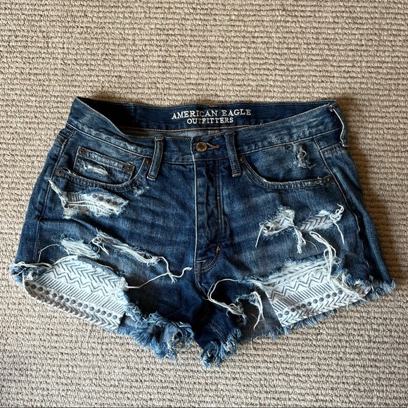 American Eagle Outfitters Pants - American Eagle vintage hi-rise festival denim shorts